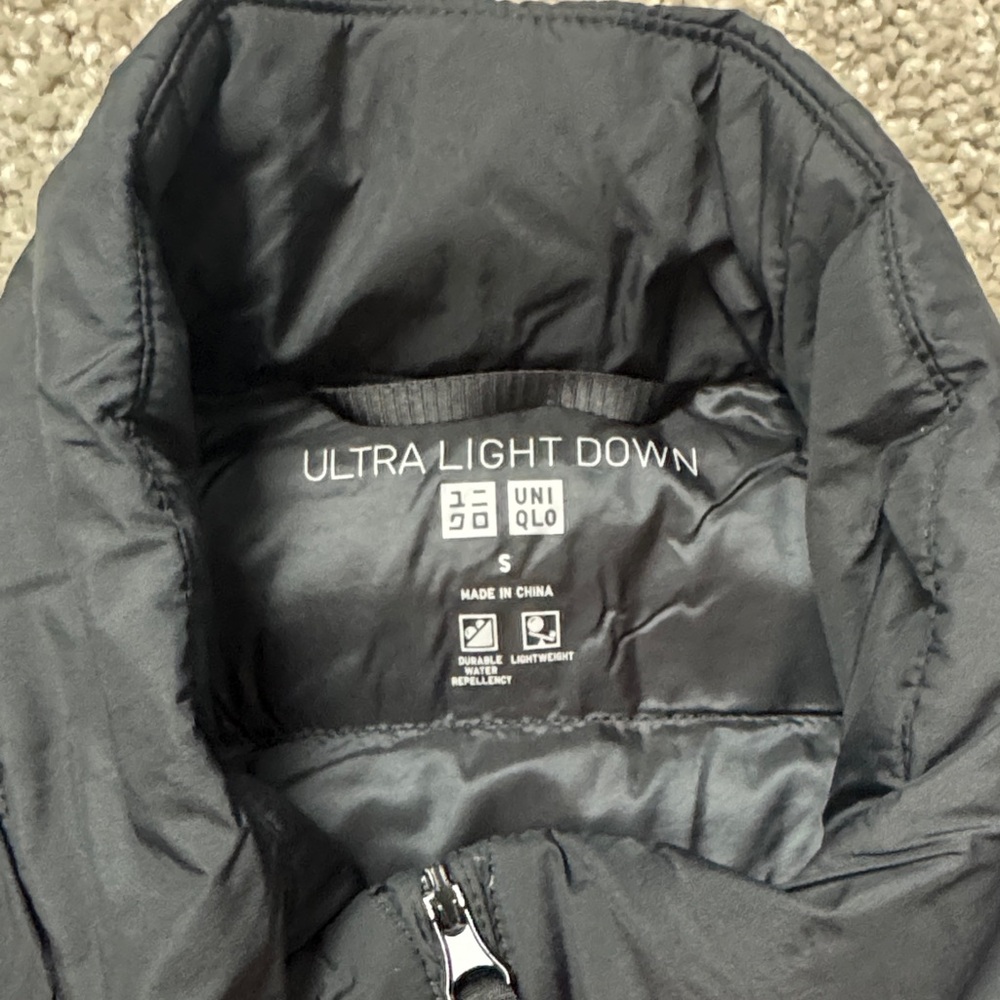 Men's Puffer Jacket - Picture 2 of 5
